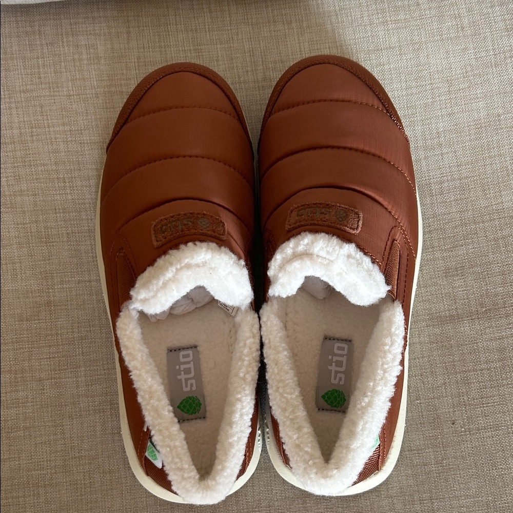 Stio colter mountain slipper, size 8